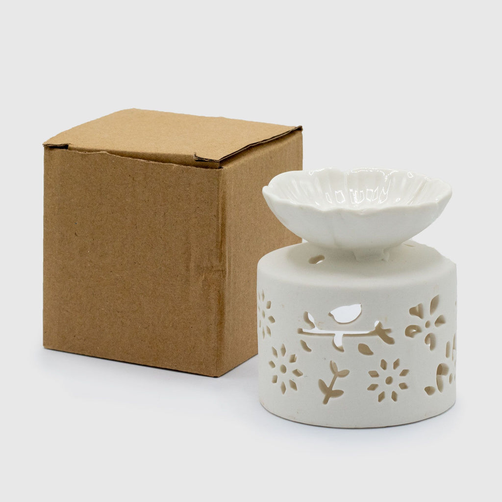 Quemador de aceites de ceramica · Blanco floral