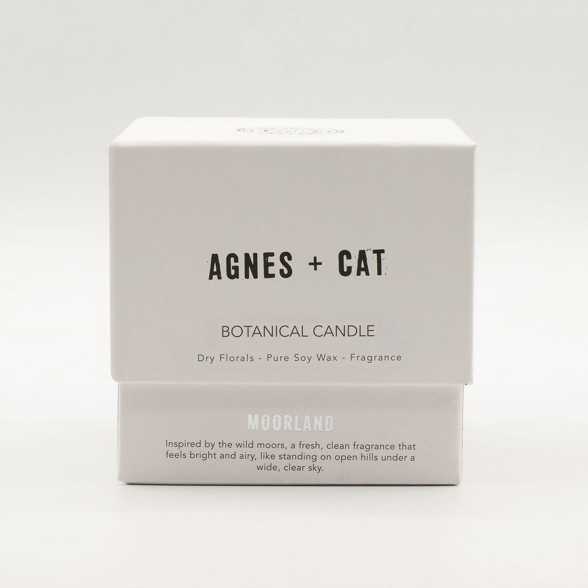 Vela Botanica de soja · Moorland Agnes + cat